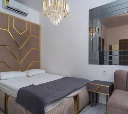 Burberry Apartment *